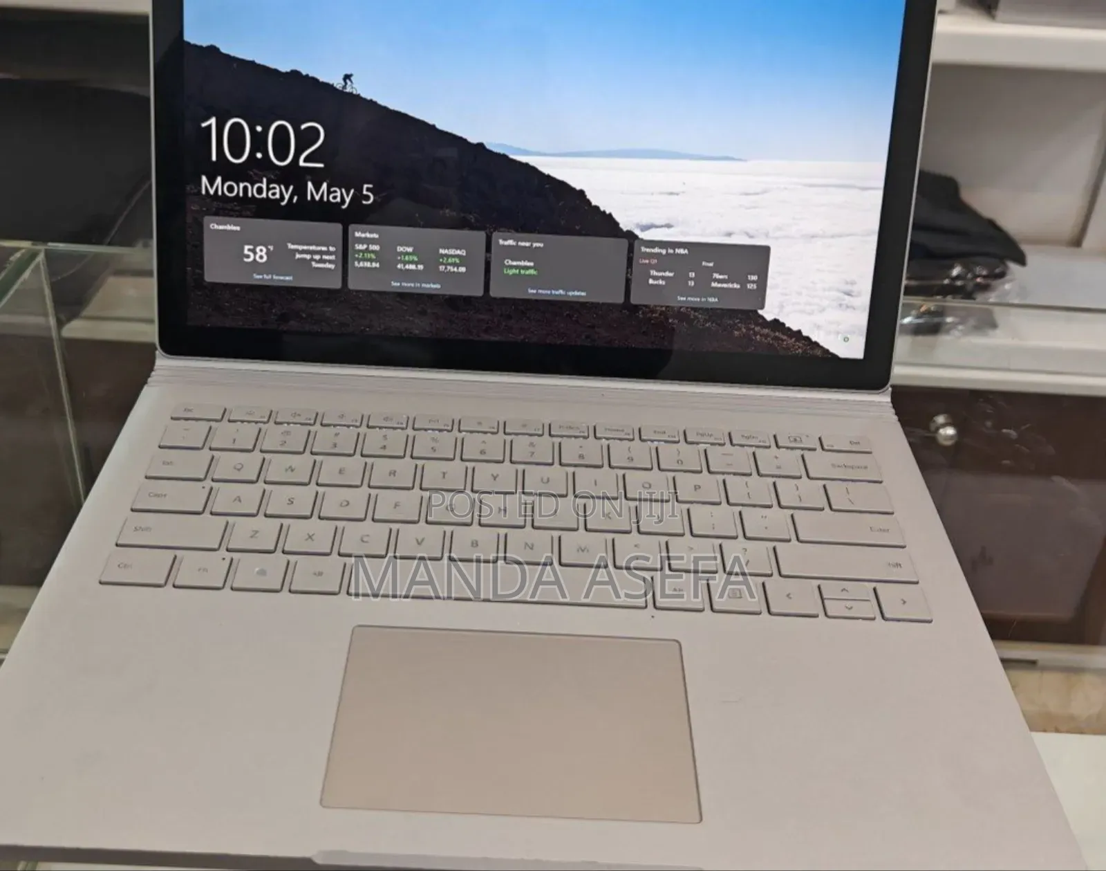 New Laptop Microsoft Surface Book 3 16GB Intel Core I7 SSD 256GB