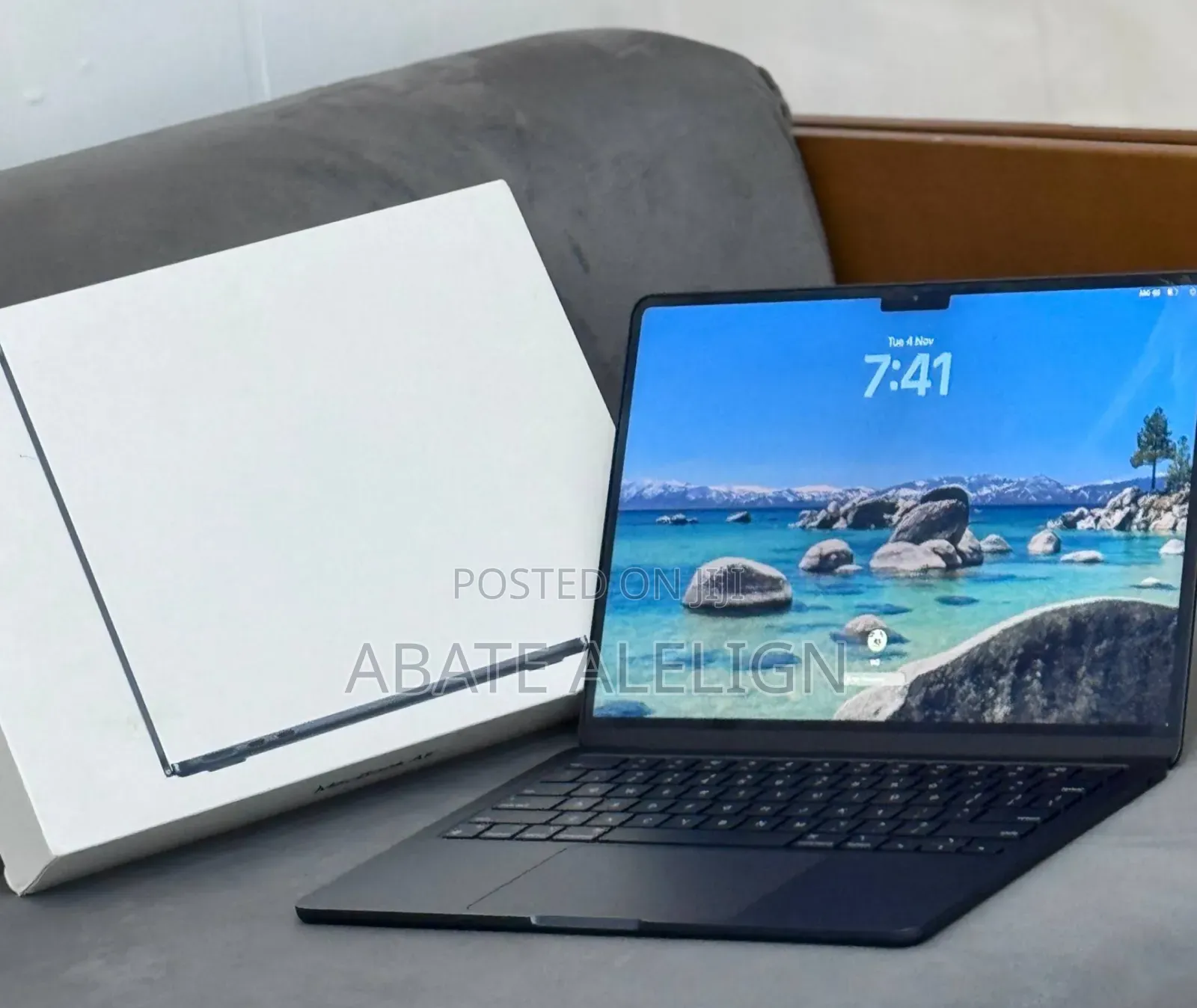 New Laptop Apple MacBook Air 2022 M2 8GB Intel Core I5 SSD 256GB