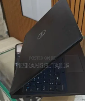 New Laptop Dell Latitude 5580 16GB Intel Core I5 SSD 256GB