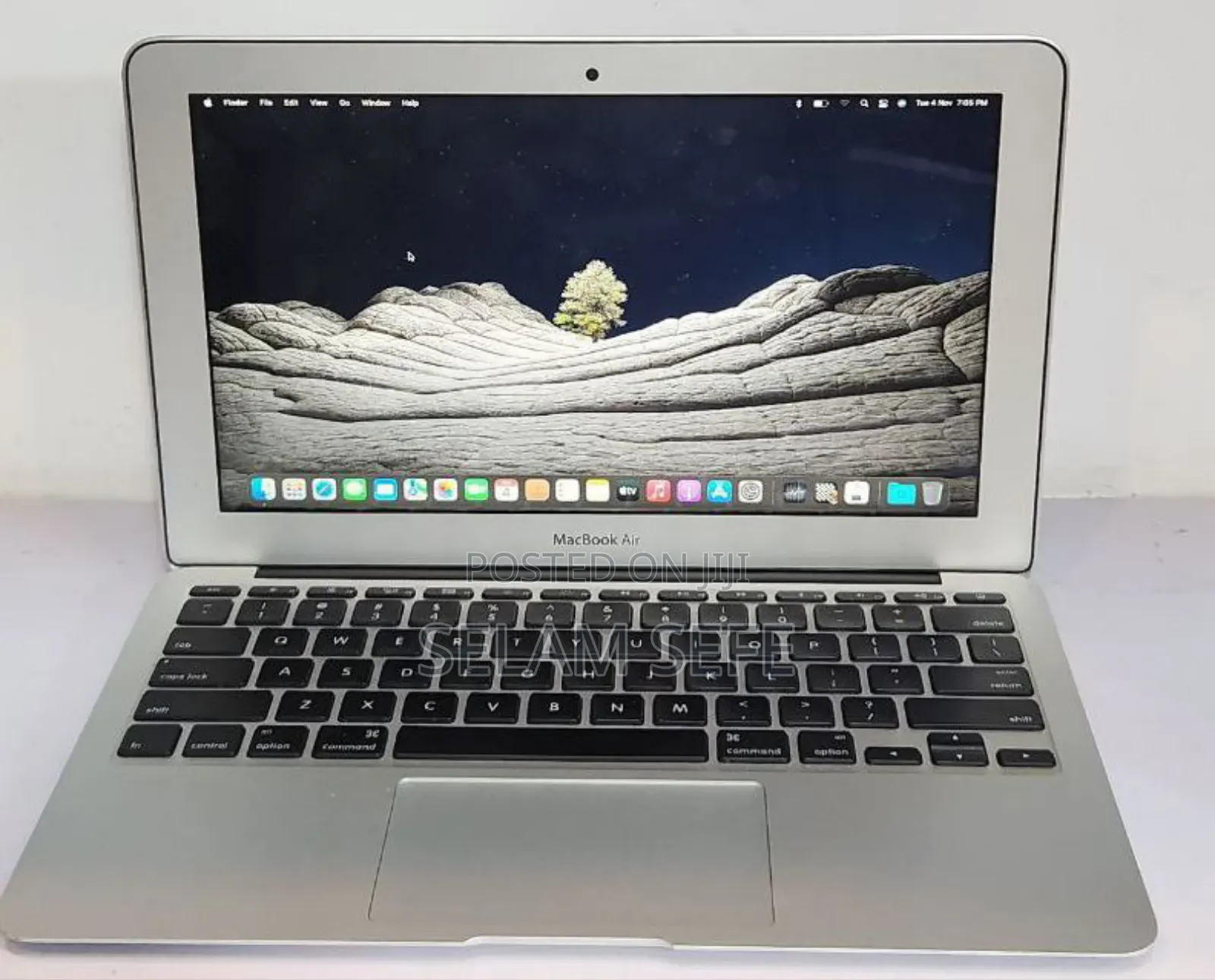 New Laptop Apple MacBook Air 4GB Intel Core I5 SSD 128GB
