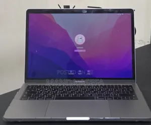 New Laptop Apple MacBook Pro 2017 8GB Intel Core I7 SSD 128GB