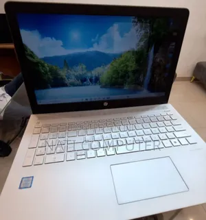 New Laptop HP Pavilion 15 8GB Intel Core I7 SSD 1T