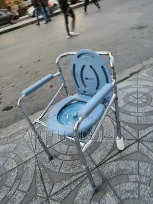 Photo - Commode Chair字眼toilet Chair奔波commode Chair麩羅toilet Chair痛批commode Chai