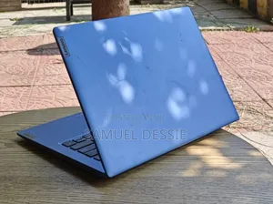 Photo - Laptop Lenovo Ideapad 3 4GB Intel Celeron SSD 60GB