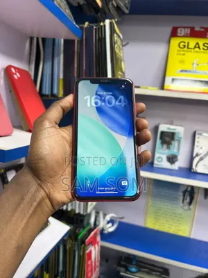 Apple iPhone 11 64 GB Red