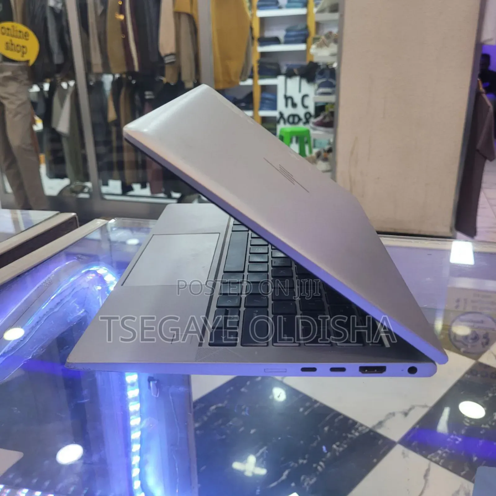 Laptop Asus Chromebook C423 4GB Intel Core M3 SSD 60GB