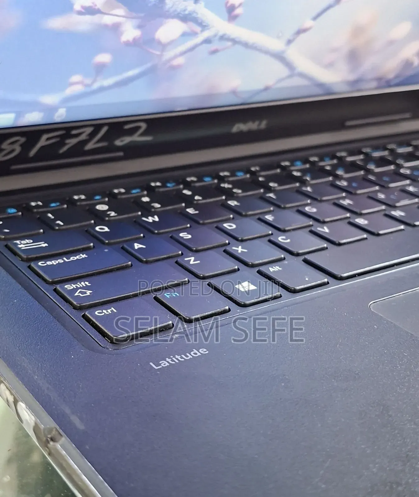 New Laptop Dell Latitude 13 3380 8GB Intel Core I5 SSD 256GB