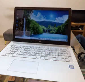 New Laptop HP Pavilion 15 8GB Intel Core I7 HDD 1T