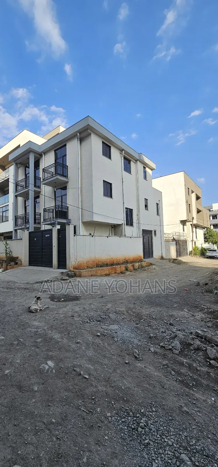 Furnished 6bdrm Farm House in Grar, Bole for sale