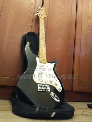 Photo - Behringer Electric Guitar