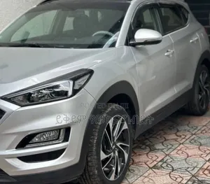 Hyundai Tucson 2019 Silver