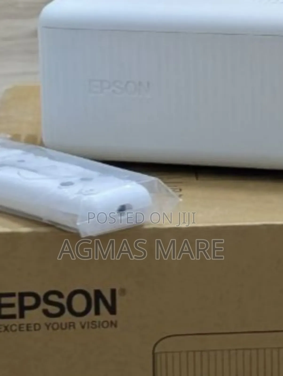 Brand New Epson Projector Co-W01 With Cartoon
