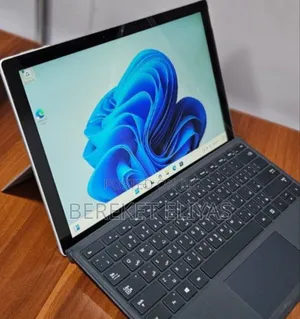 New Laptop Microsoft Surface Pro 7 8GB Intel Core I5 SSD 128GB