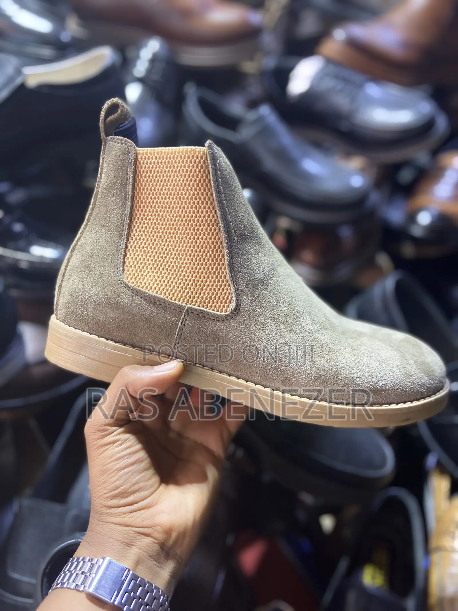 Chelsea Boots