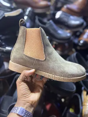 Chelsea Boots