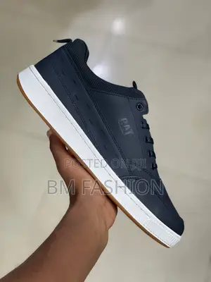 Photo - Cat Stylish Sneakers [On Hand]