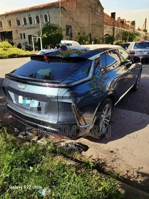 Cadillac Lyriq 100 kWh AWD 2023 Gray