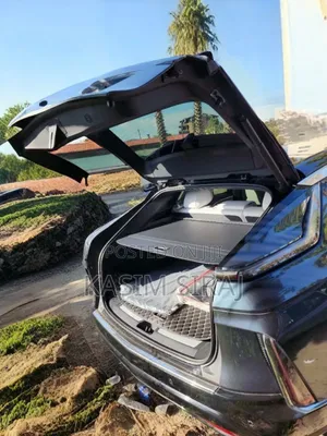 Cadillac Lyriq 100 kWh AWD 2023 Gray