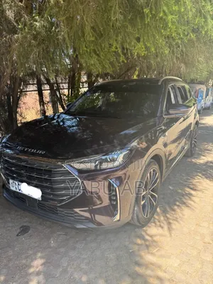 Photo - Jetour X70 Plus 2023