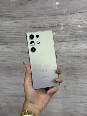 Photo - Samsung Galaxy S24 Ultra 256 GB
