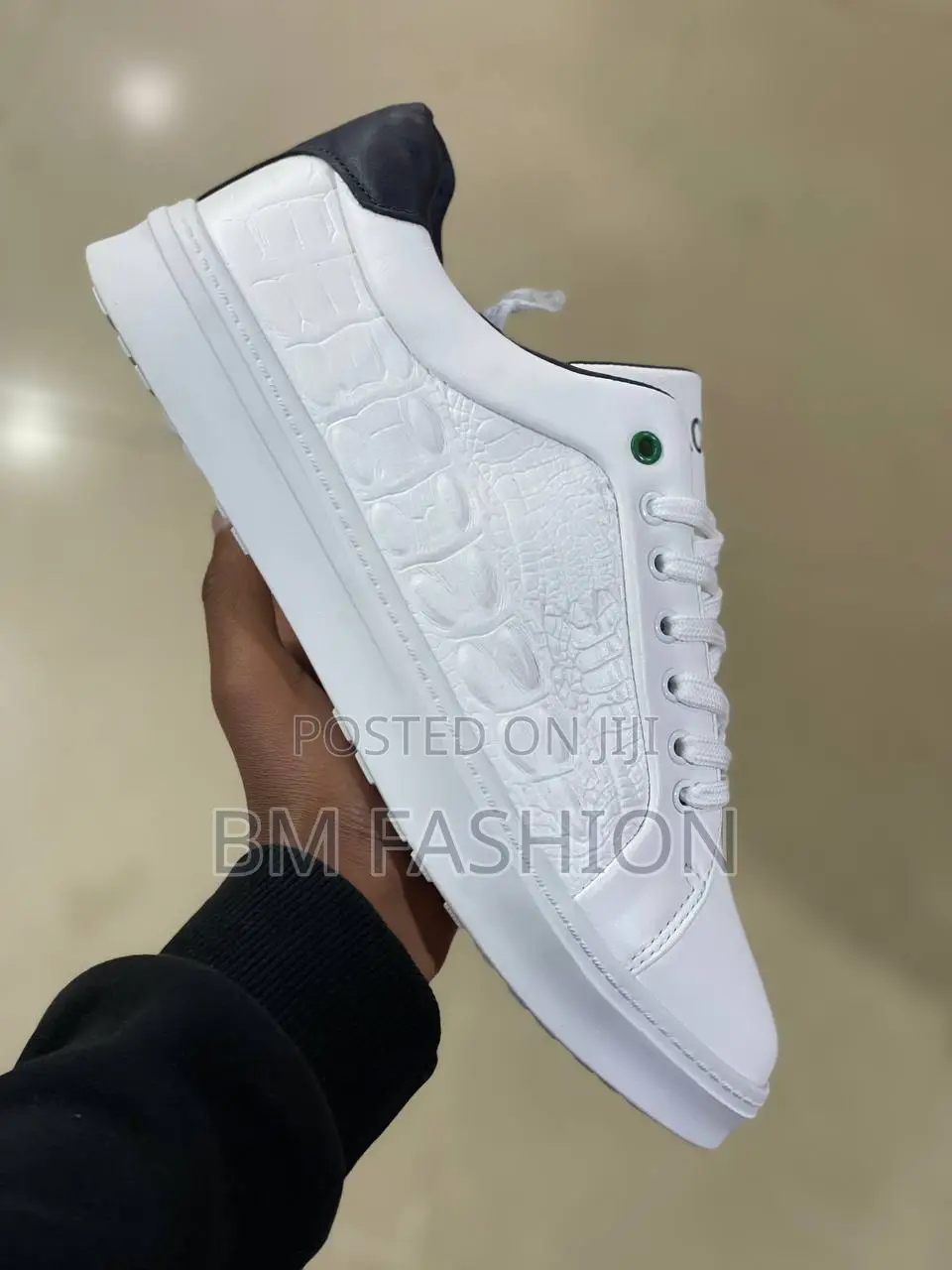 Lacoste Carnaby Pro White Sneaker