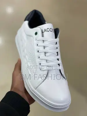 Lacoste Carnaby Pro White Sneaker