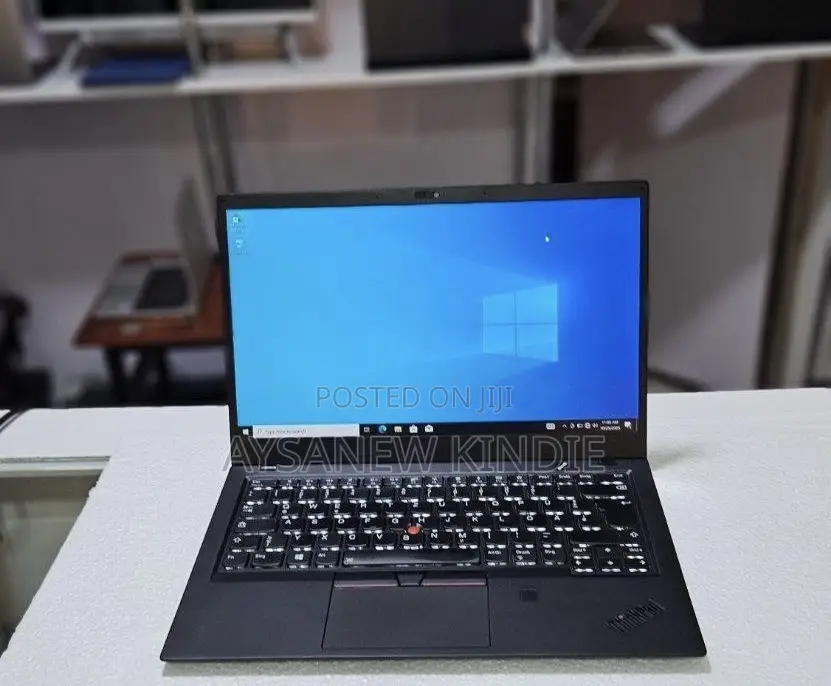New Laptop Lenovo ThinkPad X1 Carbon Gen11 8GB Intel Core I5 SSD 512GB