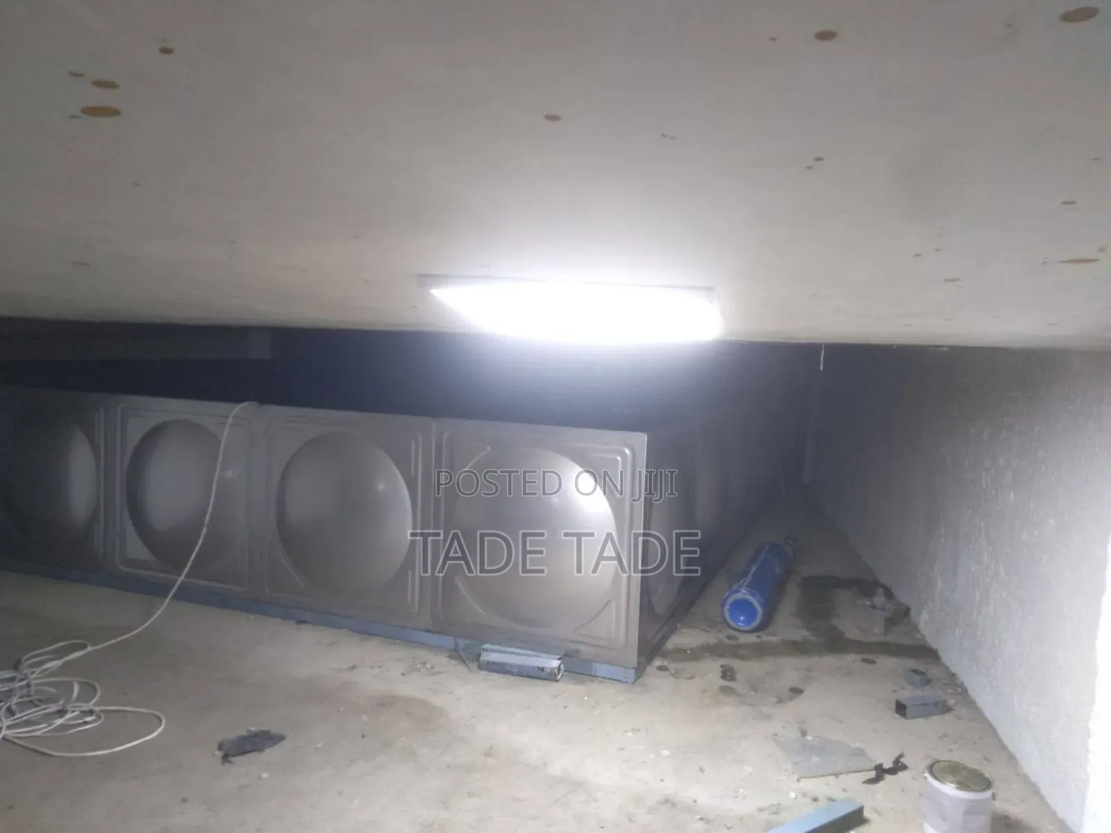 Modern Stianless Steel 304 Grade Water Tanker Produces