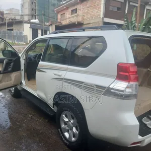 Toyota Land Cruiser Prado 2.8 D-4D 2015 White