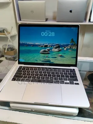 Photo - New Laptop Apple MacBook Pro 2020 M1 16GB Apple M1 Pro SSD 512GB