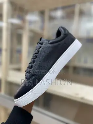 Authentikc Black Lacoste Men's Leather Sneakers