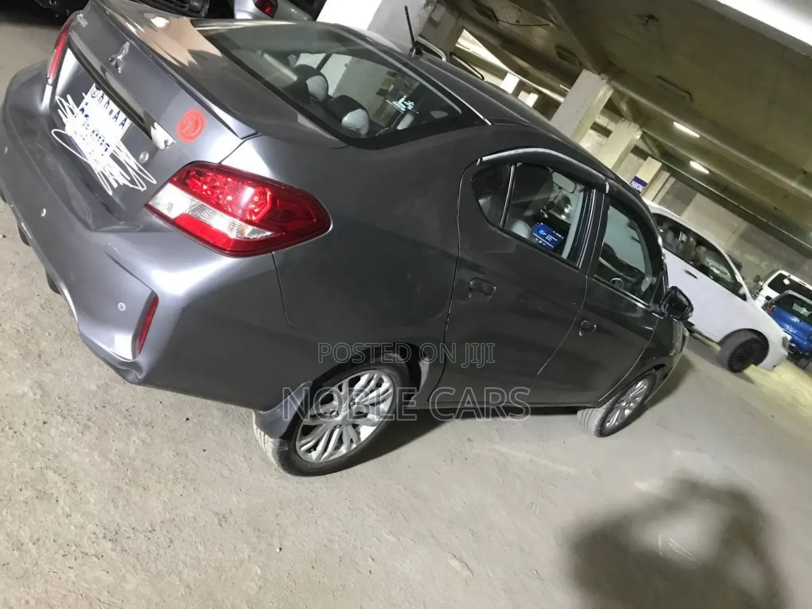 Mitsubishi Attrage 2022 Gray