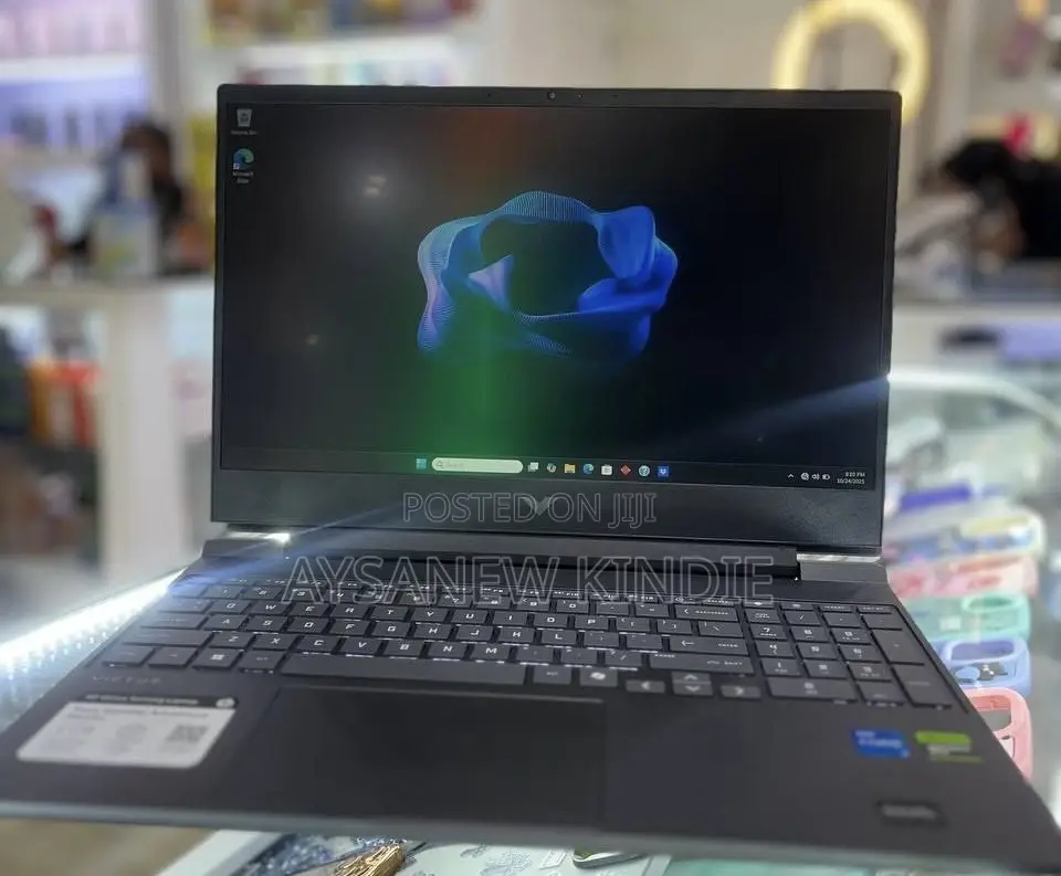 New Laptop HP Victus 16 16GB Intel Core I7 SSD 1T
