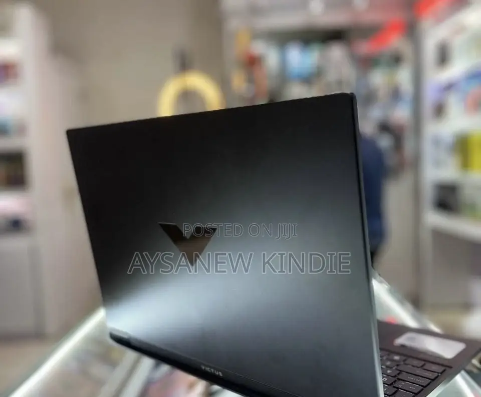New Laptop HP Victus 16 16GB Intel Core I7 SSD 1T
