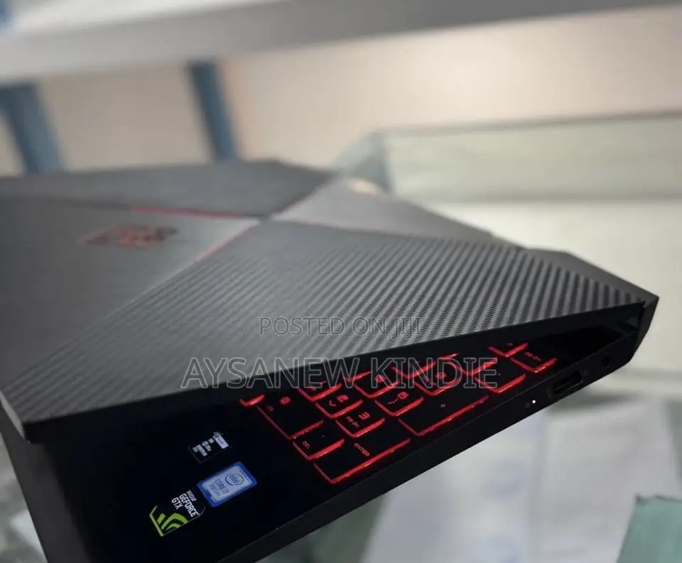 New Laptop HP Omen 15 16GB Intel Core I7 HDD 1T