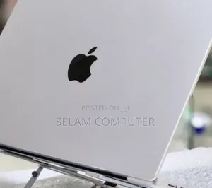 New Laptop Apple MacBook Pro M1 16GB Apple M1 SSD 512GB