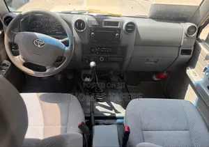 Toyota Land Cruiser 2016