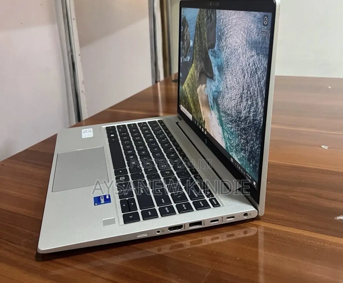 New Laptop HP ProBook 440 G10 16GB Intel Core I7 SSD 512GB