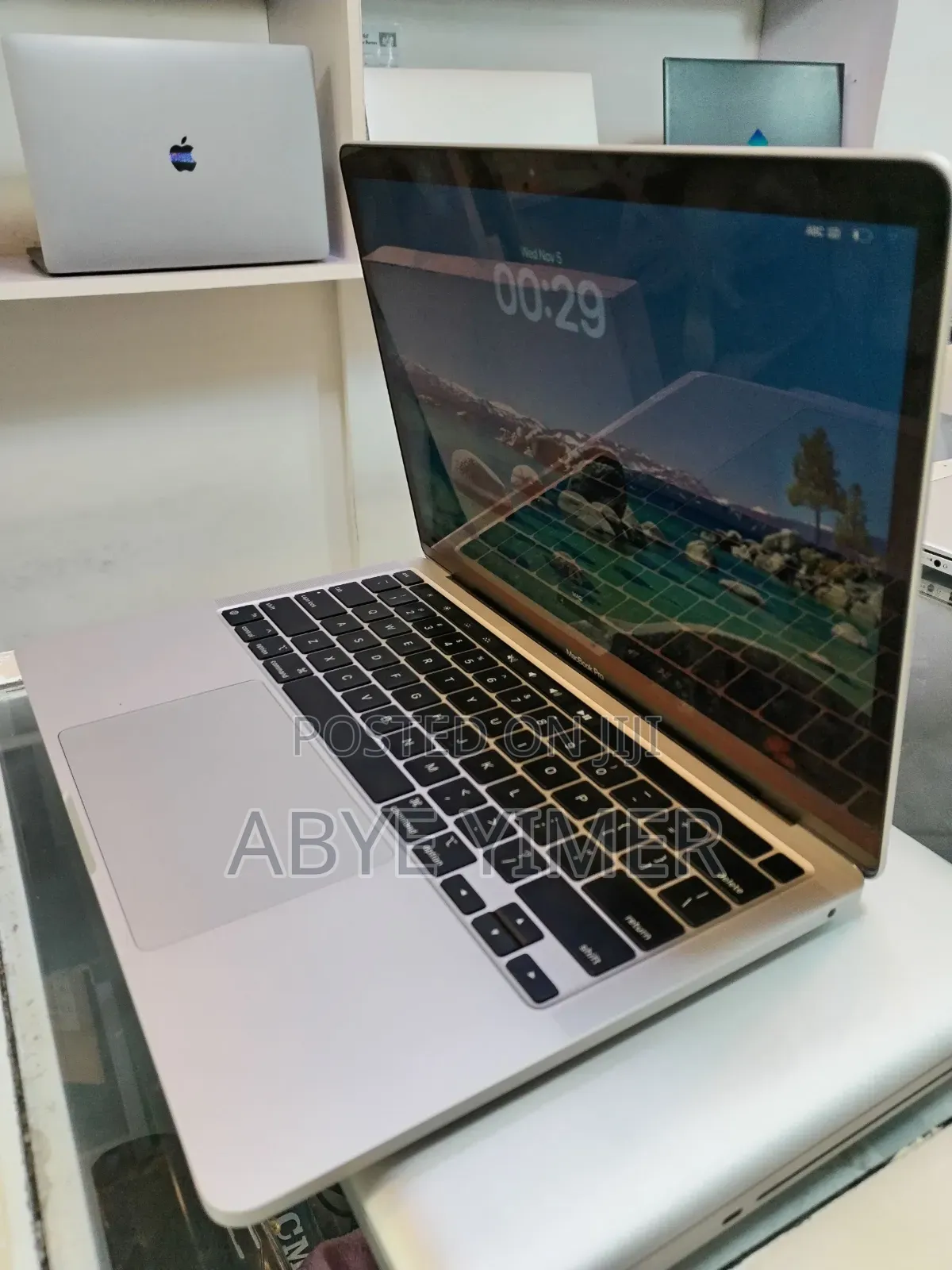 New Laptop Apple MacBook Air 2020 M1 16GB Intel Core M SSD 512GB