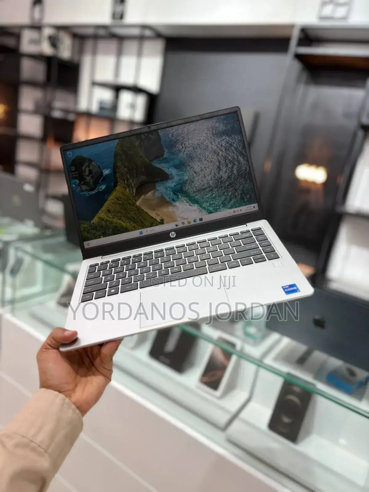 New Laptop HP 240 16GB Intel Core I7 SSD 512GB
