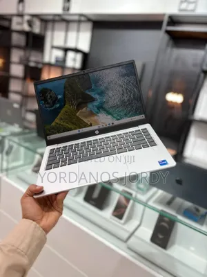 New Laptop HP 240 16GB Intel Core I7 SSD 512GB