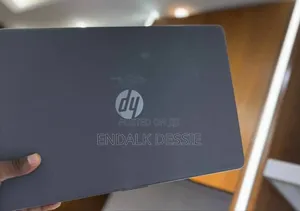 New Laptop HP 16GB Intel Core I7 SSD 256GB