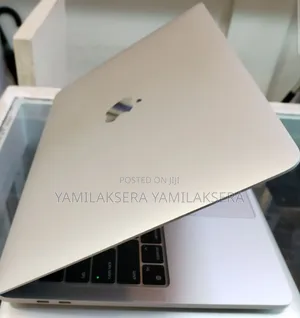 Photo - New Laptop Apple MacBook Pro 2020 M1 16GB Intel Core I7 SSD 512GB