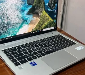 New Laptop HP ProBook 440 G10 16GB Intel Core I7 SSD 512GB