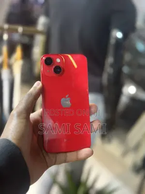 Photo - Apple iPhone 14 128 GB Red
