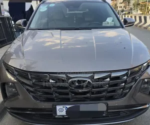 Photo - Hyundai Tucson 2021 Gray