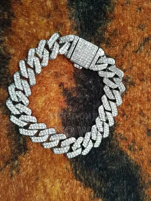 Photo - Beraclet (Hand Chain)