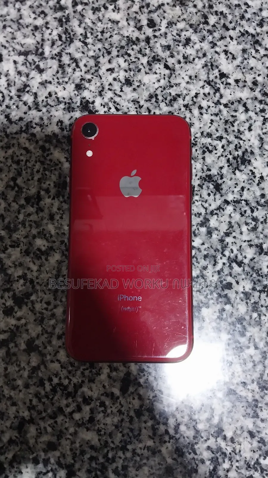 Apple XR 64 GB Red