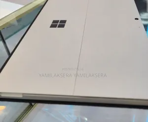 New Laptop Microsoft Surface Pro 7 16GB Intel Core I5 SSD 256GB