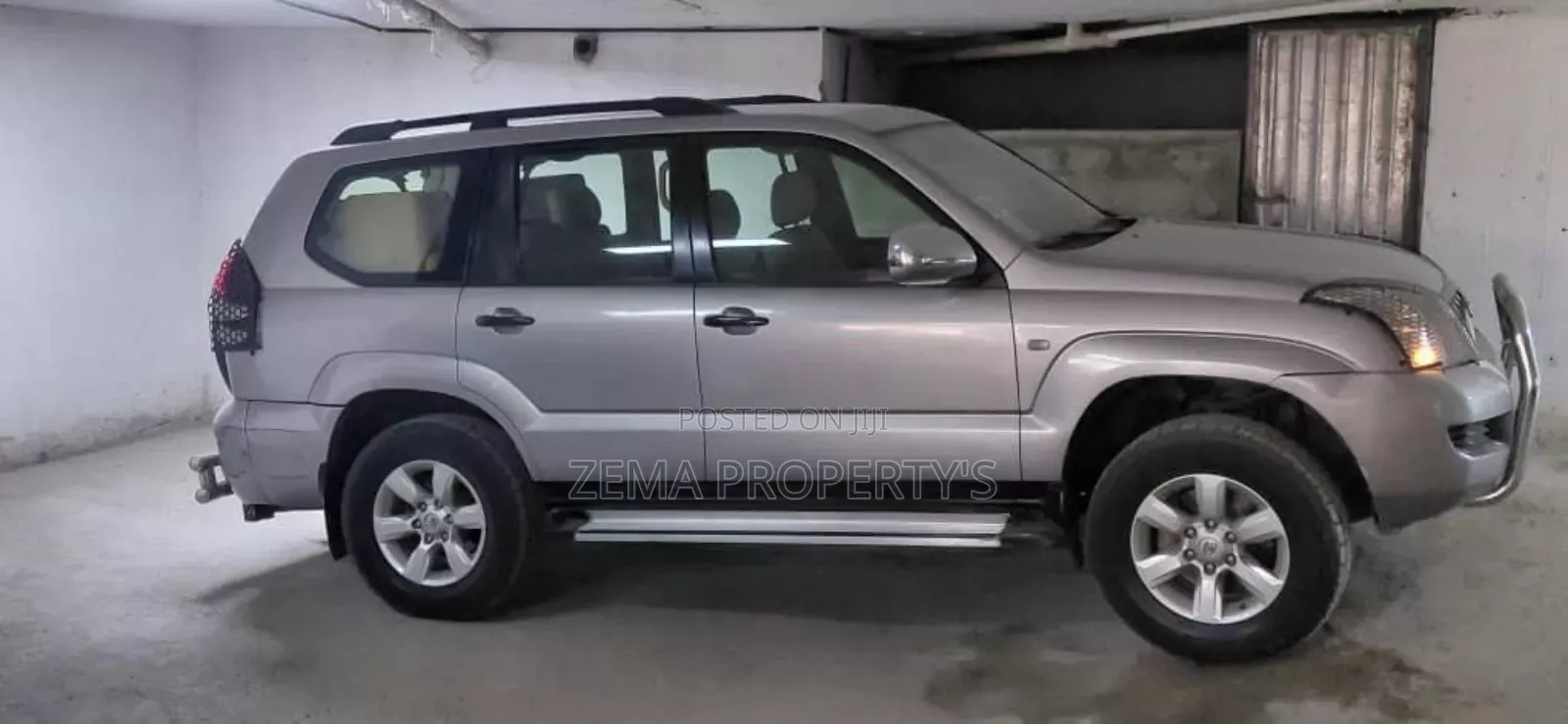 Toyota Land Cruiser Prado 2005 Silver